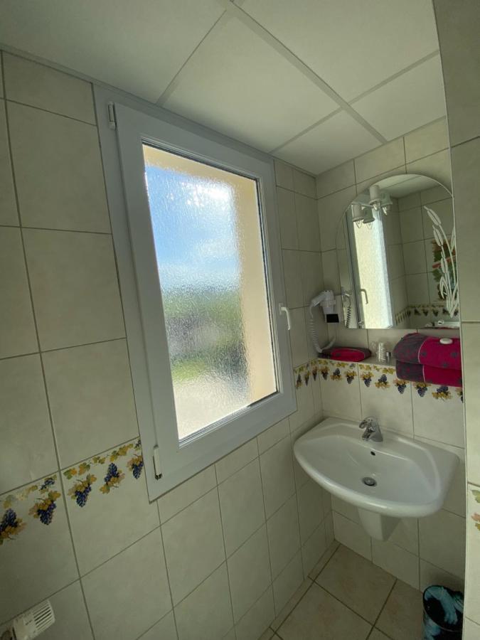 Bed and Breakfast Domaine Bacchus Reuil-sur-Marne Экстерьер фото