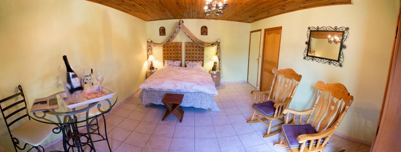 Bed and Breakfast Domaine Bacchus Reuil-sur-Marne Экстерьер фото